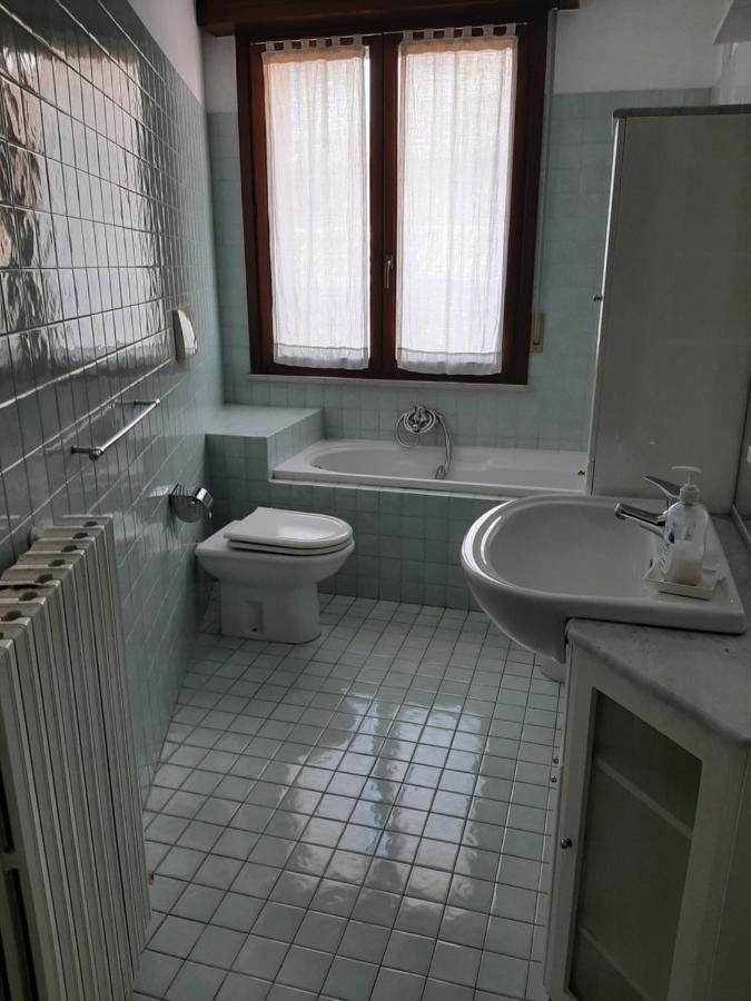 Casa Cavour Apartman Pesaro Kültér fotó